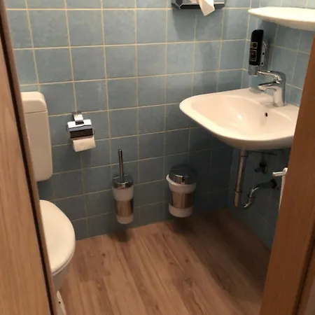 ホームステイ Gaestehaus Wilms ケルン
